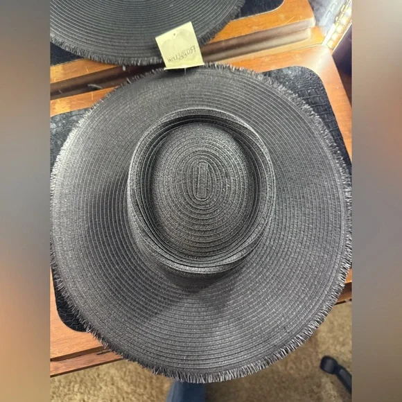 Stylish Black Wide-Brim Hat - Picture 3 of 6